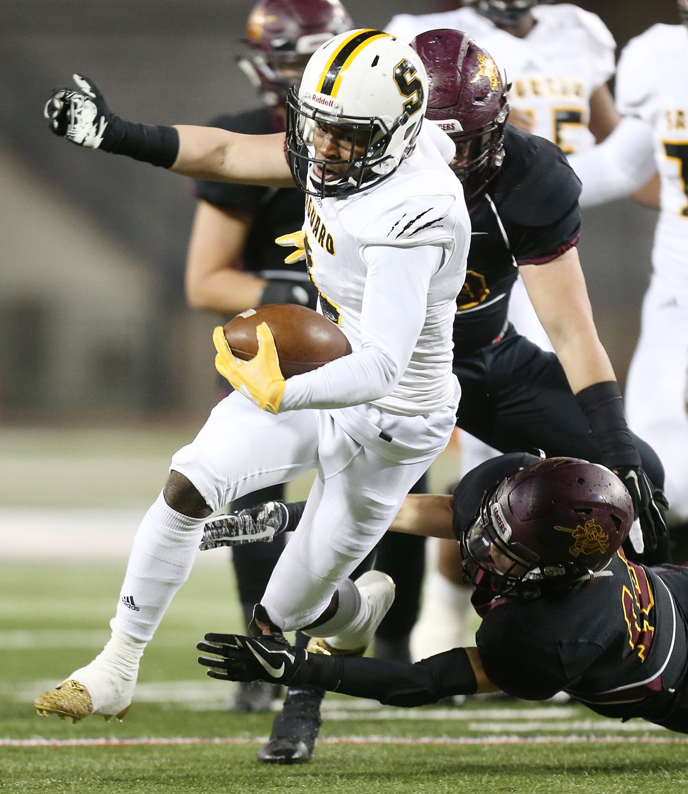 Scottsdale Saguaro vs. Salpointe Catholic in the 4A state championship football game
